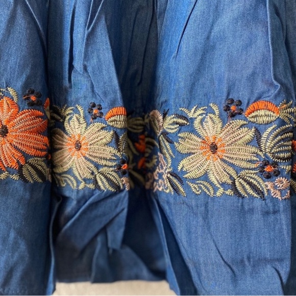 🆕POL Denim Embroidered Floral Skater Mini Shirt S🆕 - Picture 7 of 11